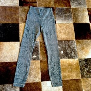 Lululemon leggings size 2 - like New